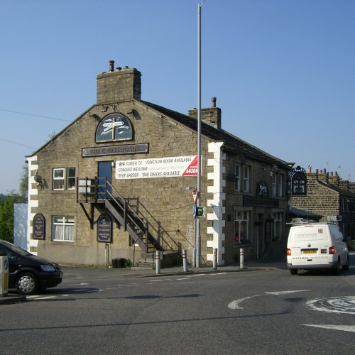 Cross Roads Inn